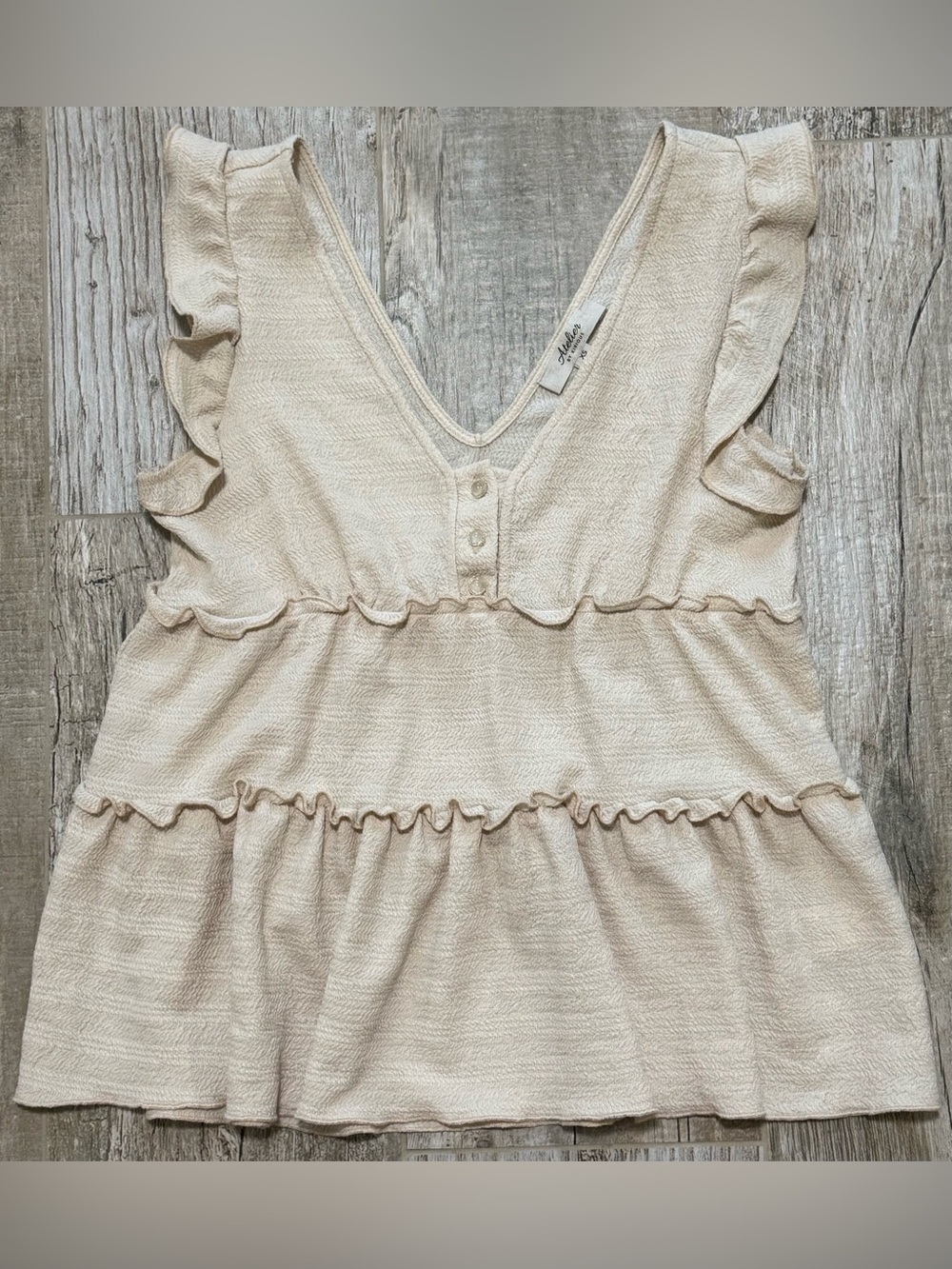 Atelier by Kirious Women’s Ruffled V-Neck Tiered Tank Top